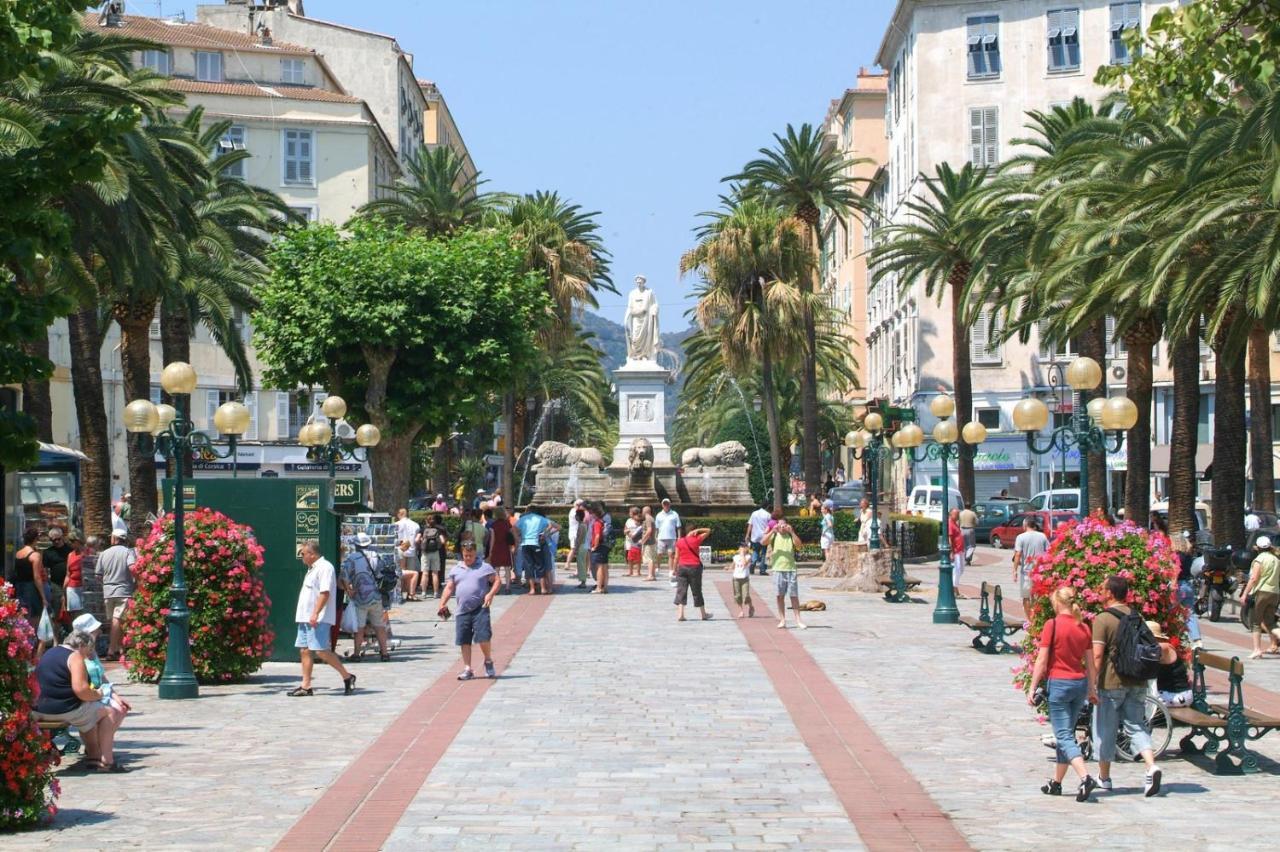 Appartement Avec Magnifique Vue Mer Ajaccio (Corsica) Exterior foto